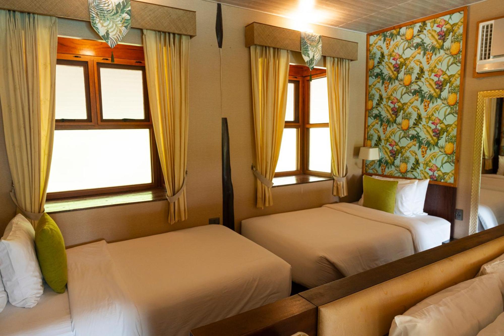 Club Serena Resort Moalboal Bagian luar foto