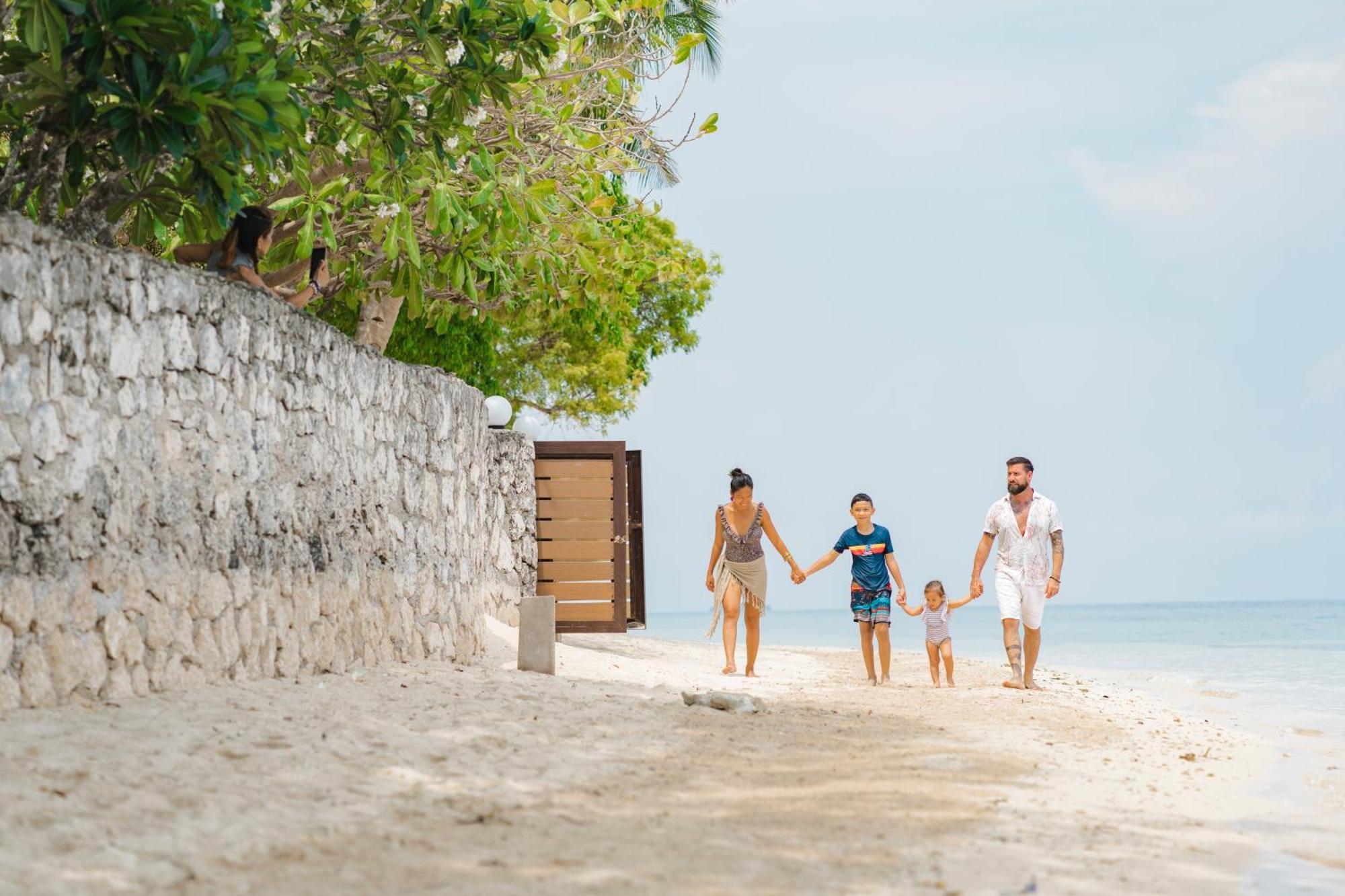 Club Serena Resort Moalboal Bagian luar foto