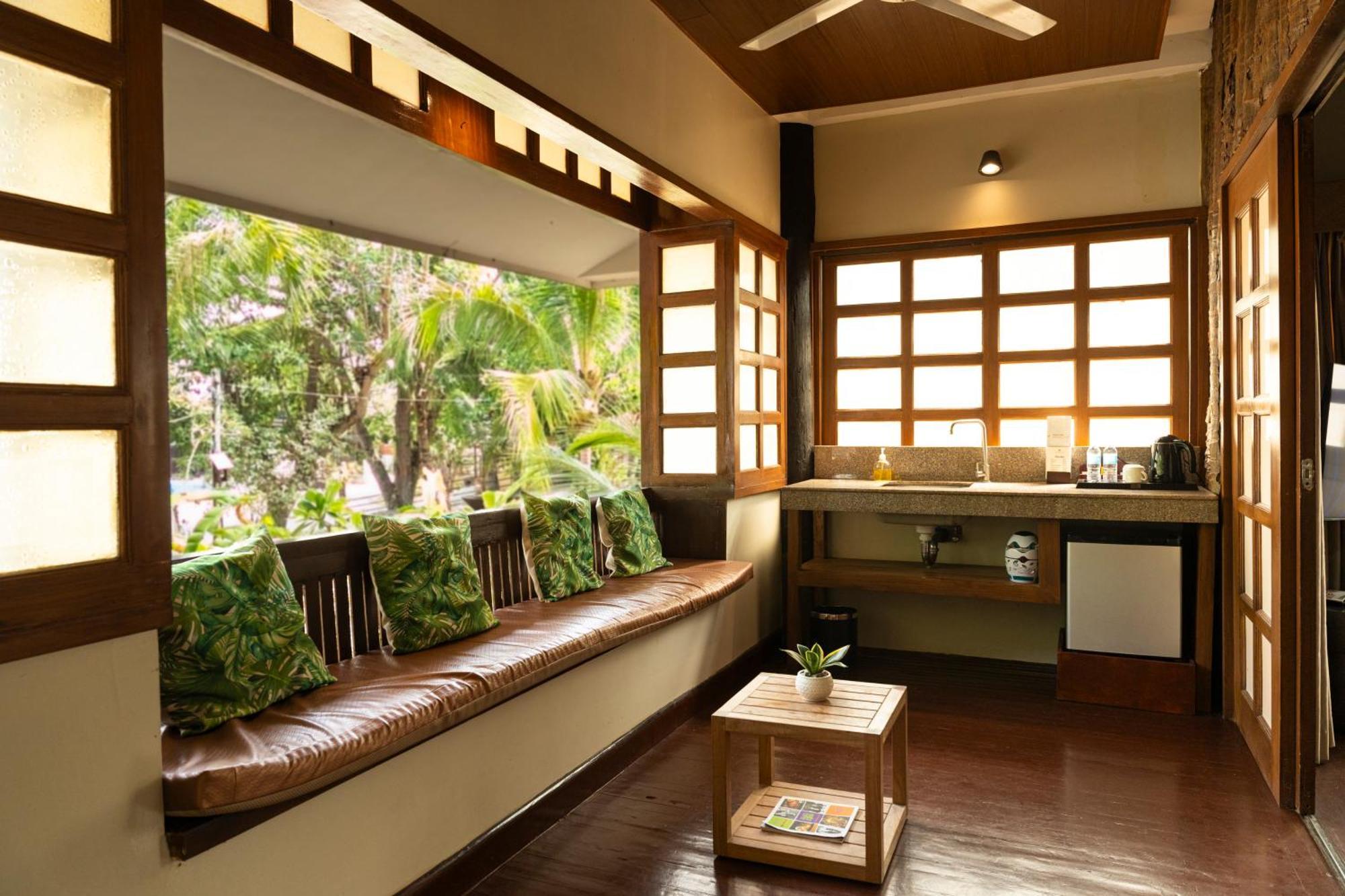 Club Serena Resort Moalboal Bagian luar foto