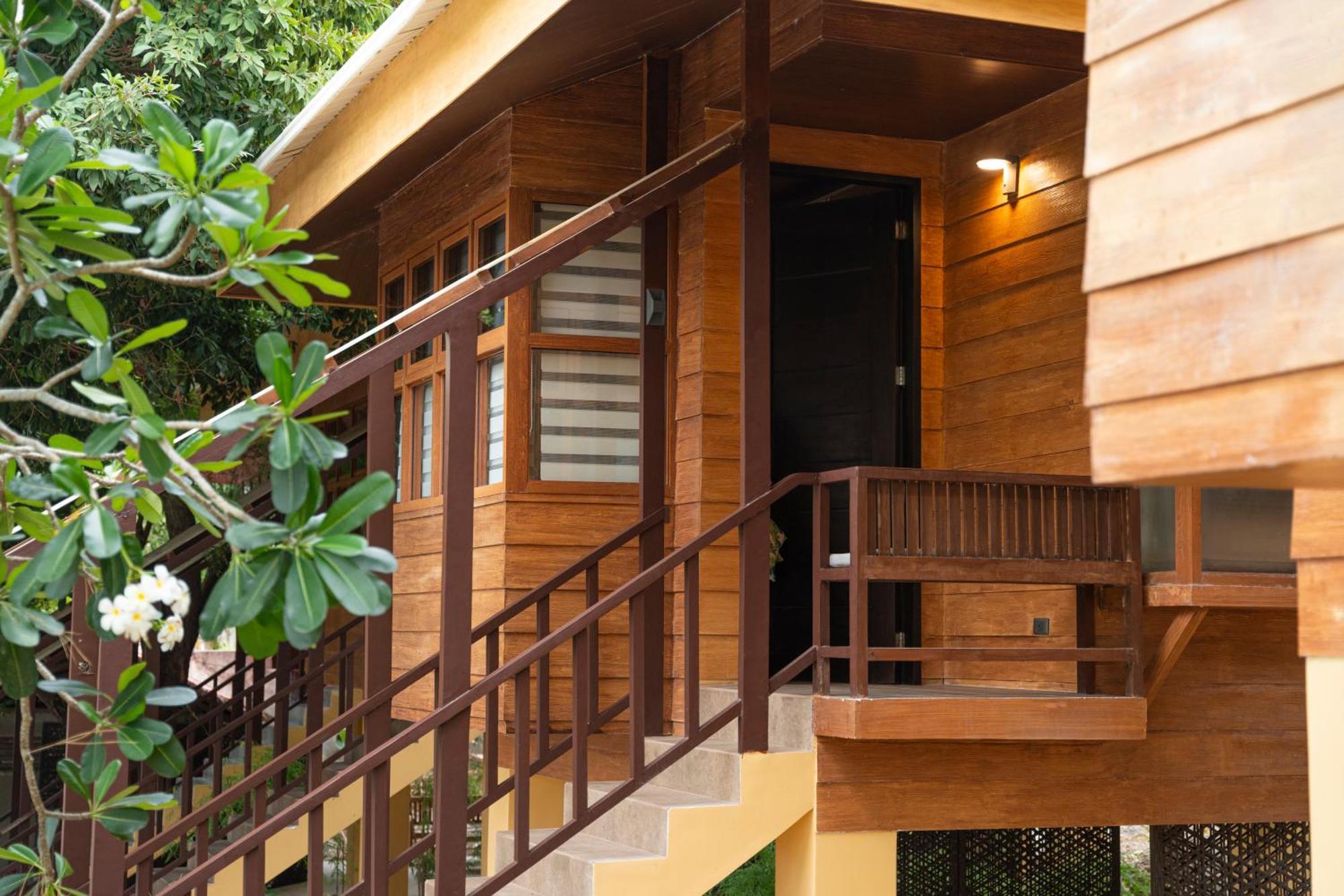 Club Serena Resort Moalboal Bagian luar foto